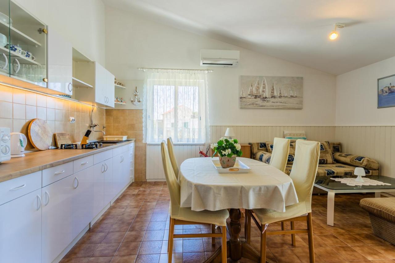 Villa Ana Zivogosce-Apartment4 ภายนอก รูปภาพ