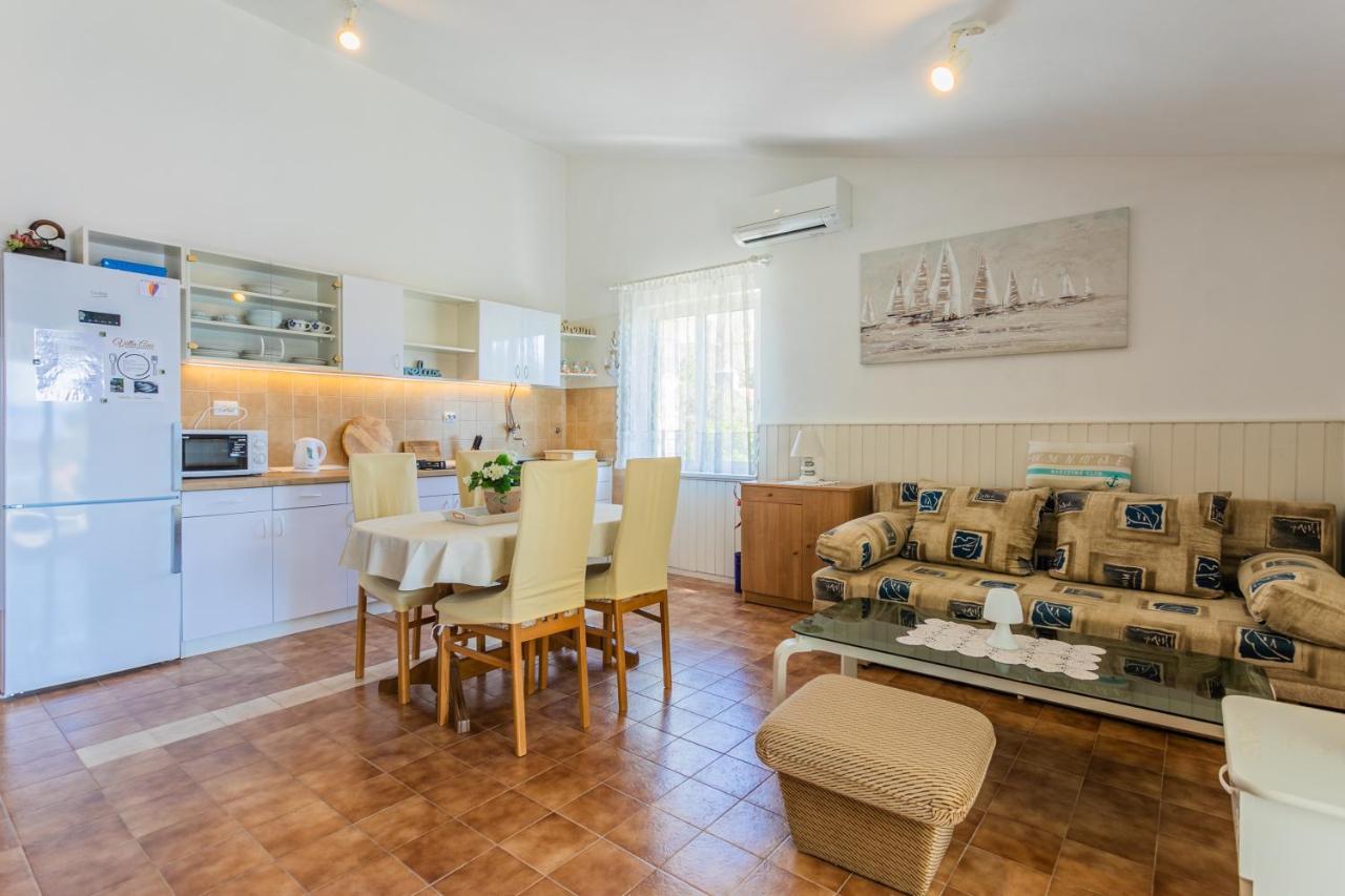 Villa Ana Zivogosce-Apartment4 ภายนอก รูปภาพ