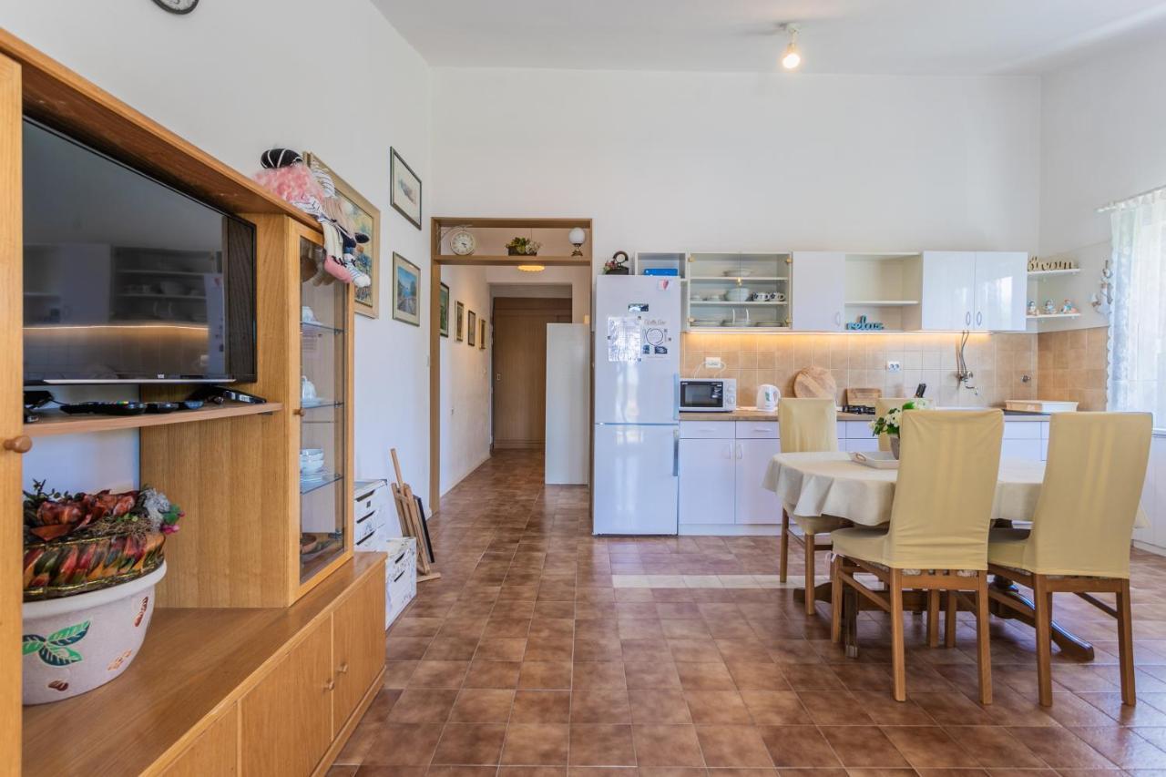 Villa Ana Zivogosce-Apartment4 ภายนอก รูปภาพ